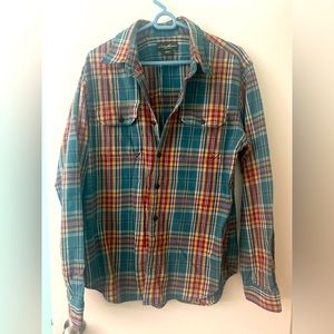 Men’s Large Eddie Bauer 100% cotton button up plaid shirt